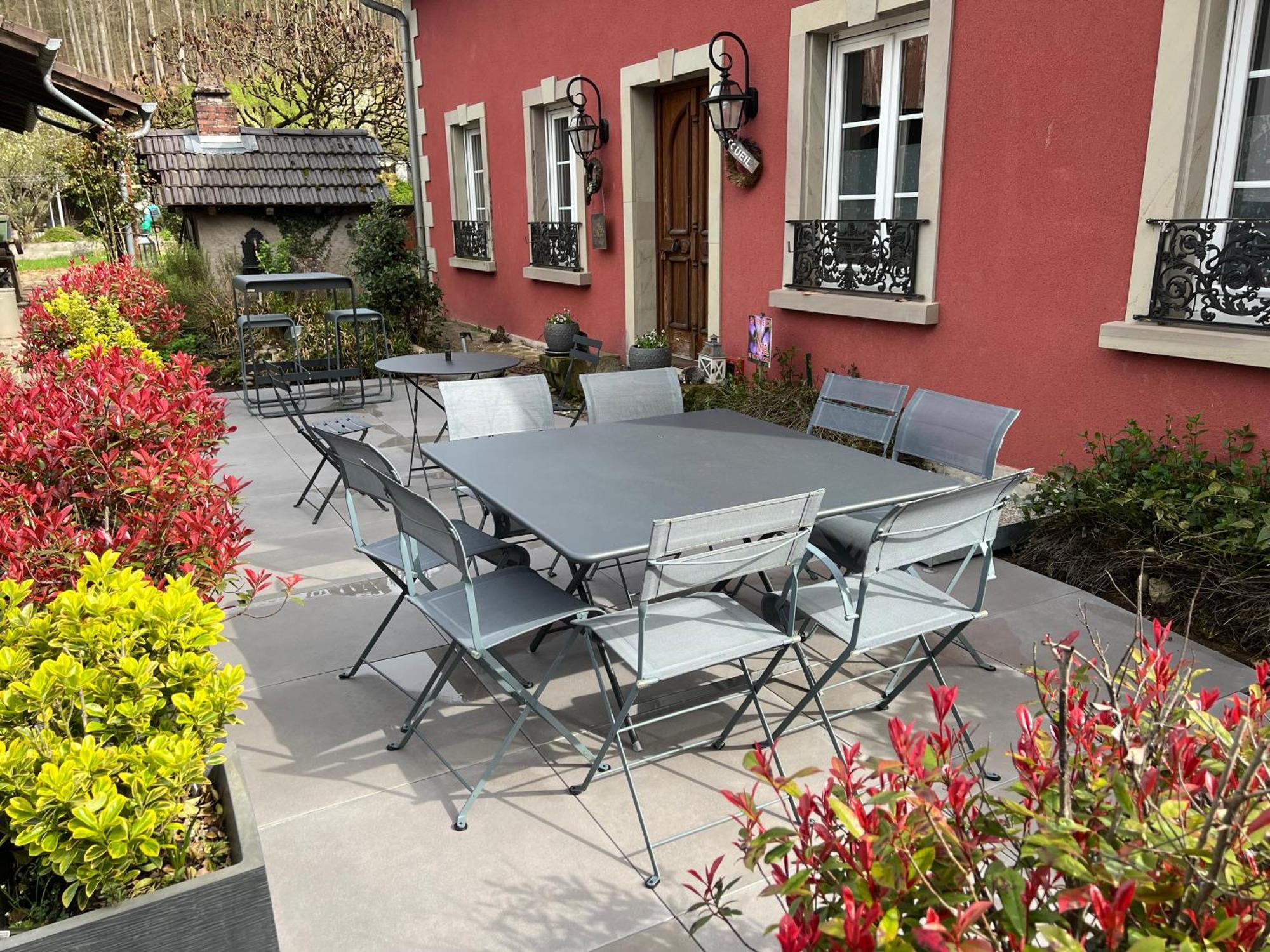 Logis Hotel Domaine Du Moulin Saint-Avold Exterior photo